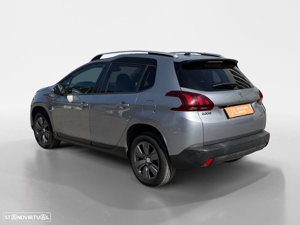 Peugeot 2008 1.6 BlueHDi Style — photo 3