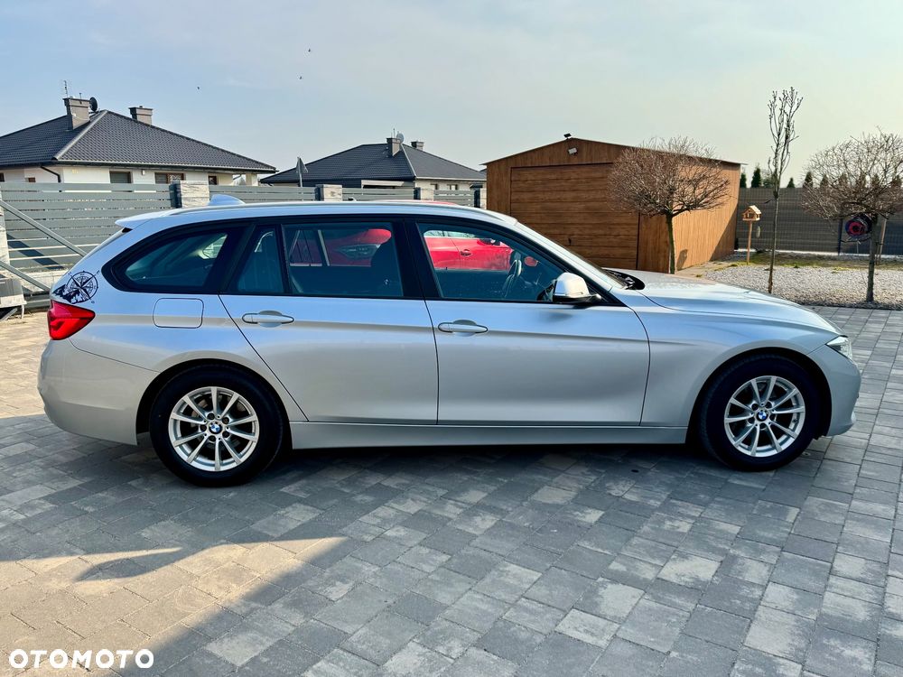 BMW Seria 3 320d Edition Luxury Line Purity - 14