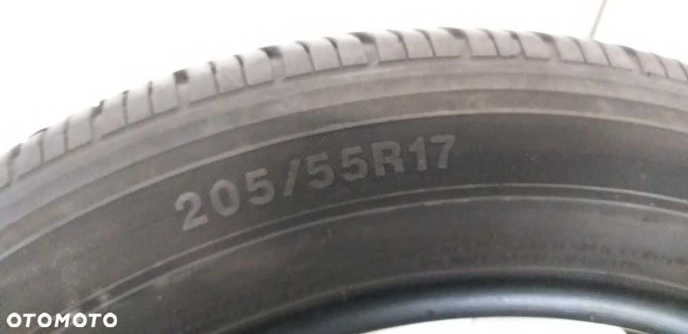 K364450E Komplet 205/55R17 Kumho Solus KH-25 dot.3516 - 5