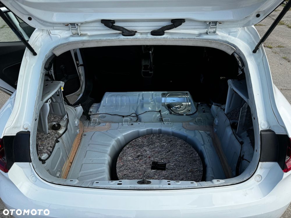 Renault Clio V /Silnik/deska rozdzielcza/elementy karoserii - 3