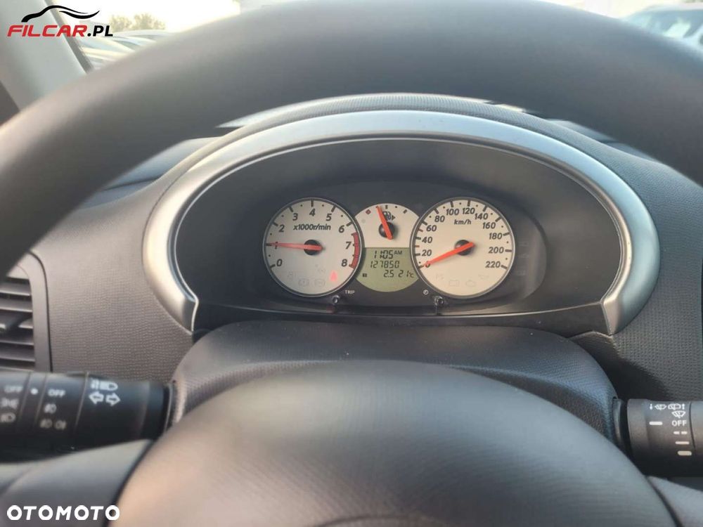 Nissan Micra - 14