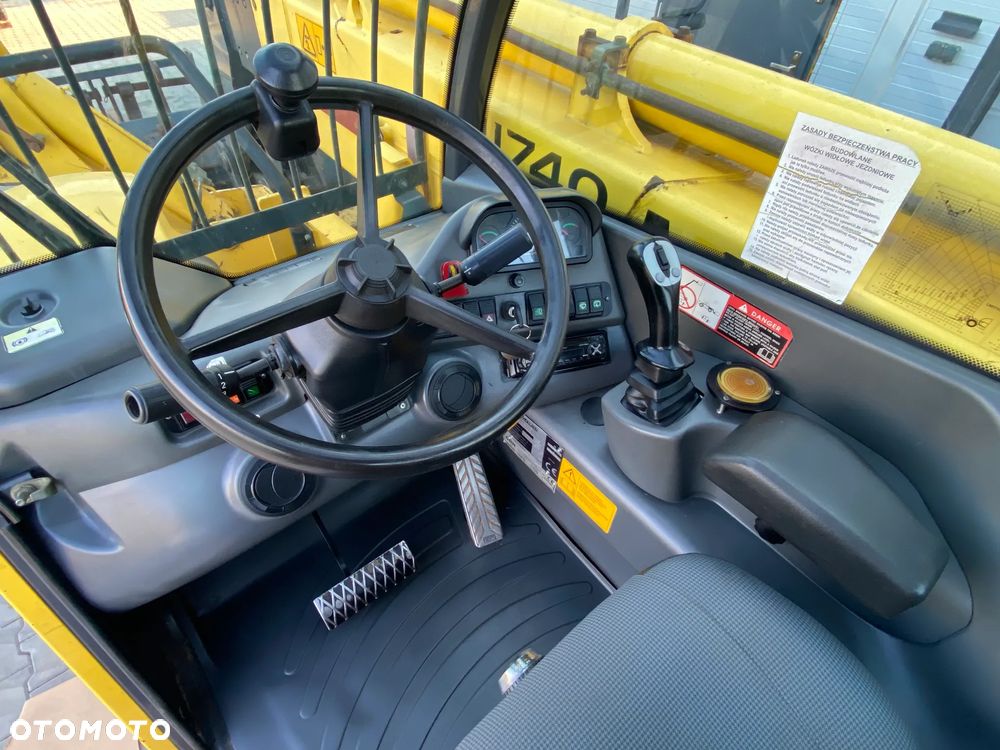 New Holland LM1740 Ładowarka teleskopowa 17m 4T Hydraul poziomowanie SWAY - 9