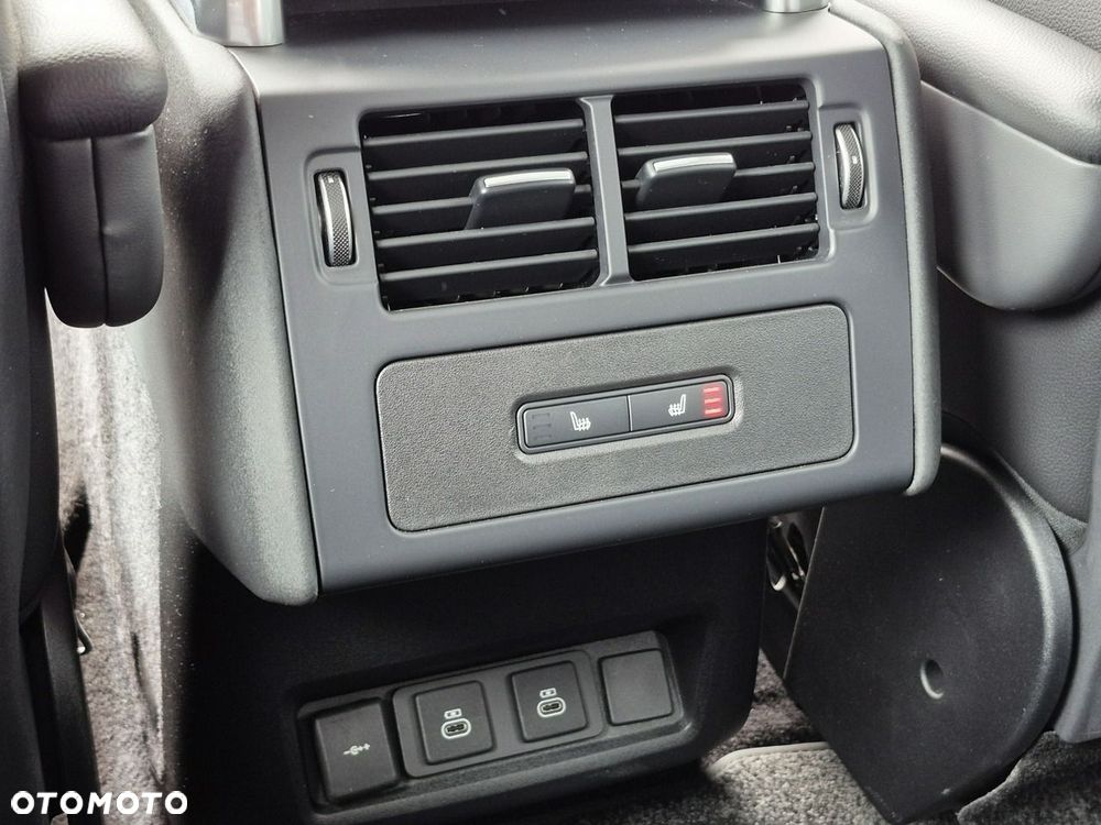 Land Rover Discovery P300 - 27