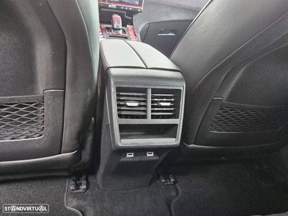 DS DS7 Crossback 1.5 BlueHDi Performance Line EAT8 - 11