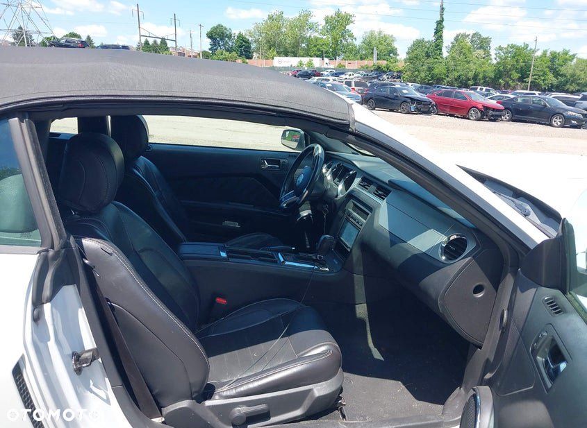Ford Mustang 3.7 V6 - 9