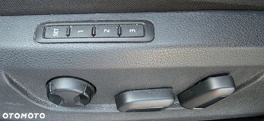 Skoda Superb 2.0 TSI Ambition DSG - 14