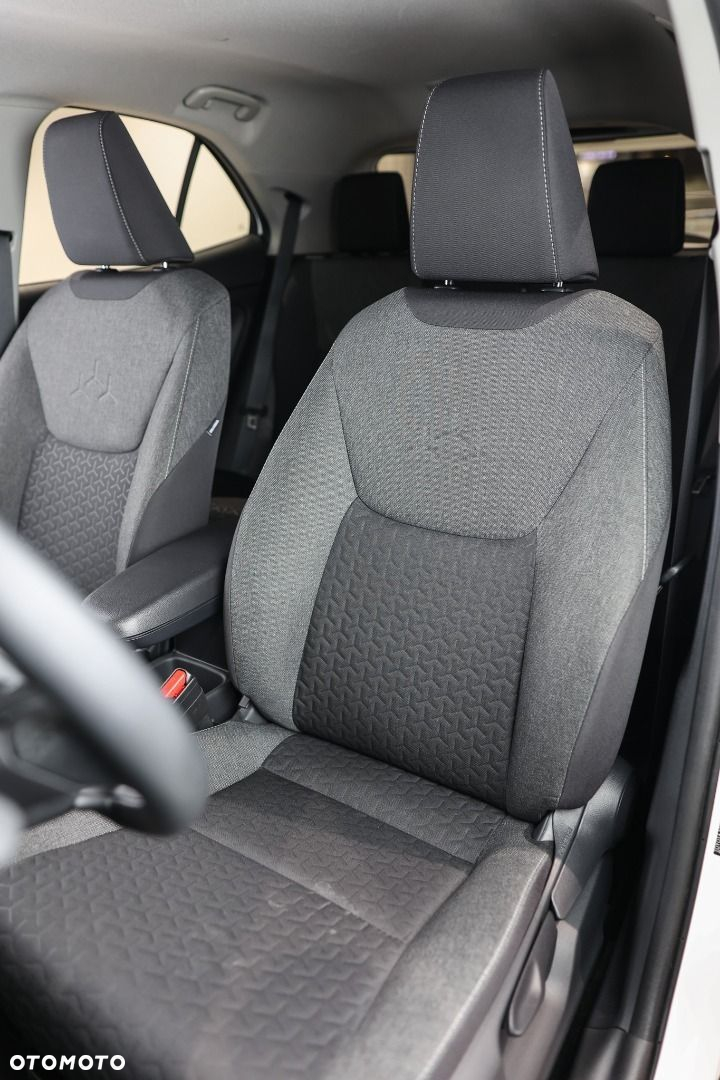 Toyota Yaris Cross - 8