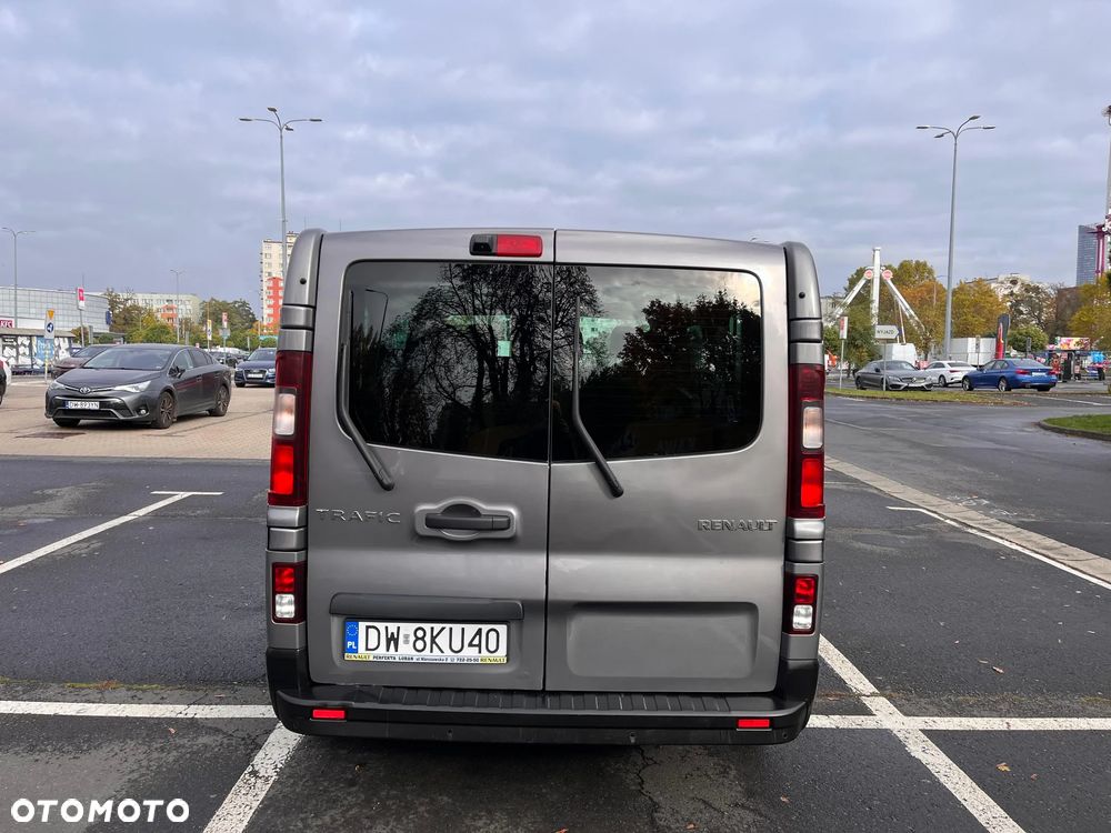 Renault Trafic - 14