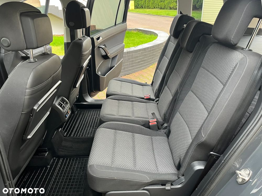 Volkswagen Touran 1.5 TSI EVO Comfortline Plus DSG - 19