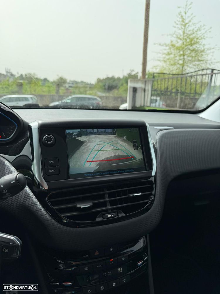 Peugeot 2008 PureTech 130 Stop&Start Crossway - 15