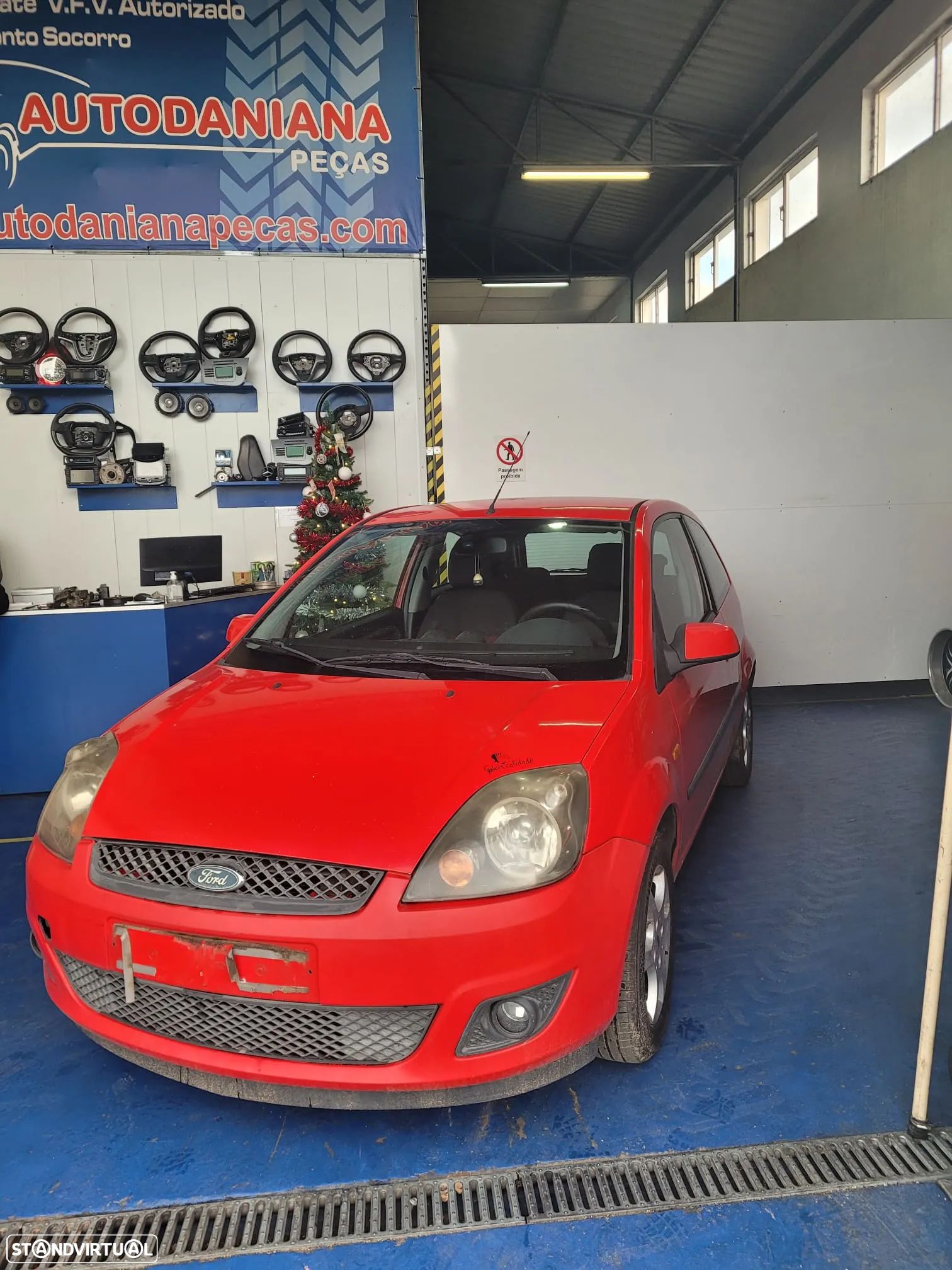 Ford Fiesta 1.4 TDCI de 2006 ás Peças - 1
