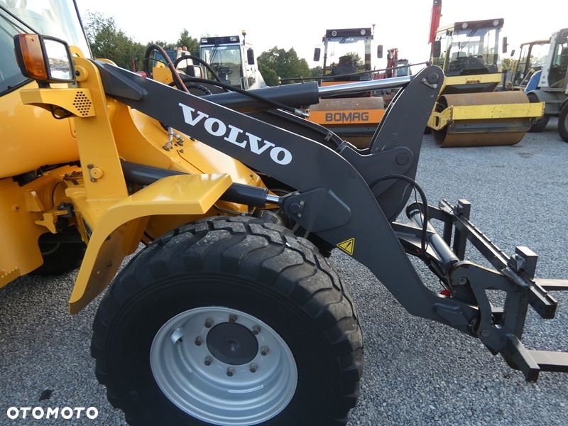 Volvo L30B PRO / Z Niemiec / ORG. 7.120mtg / Bardzo ładne / - 26