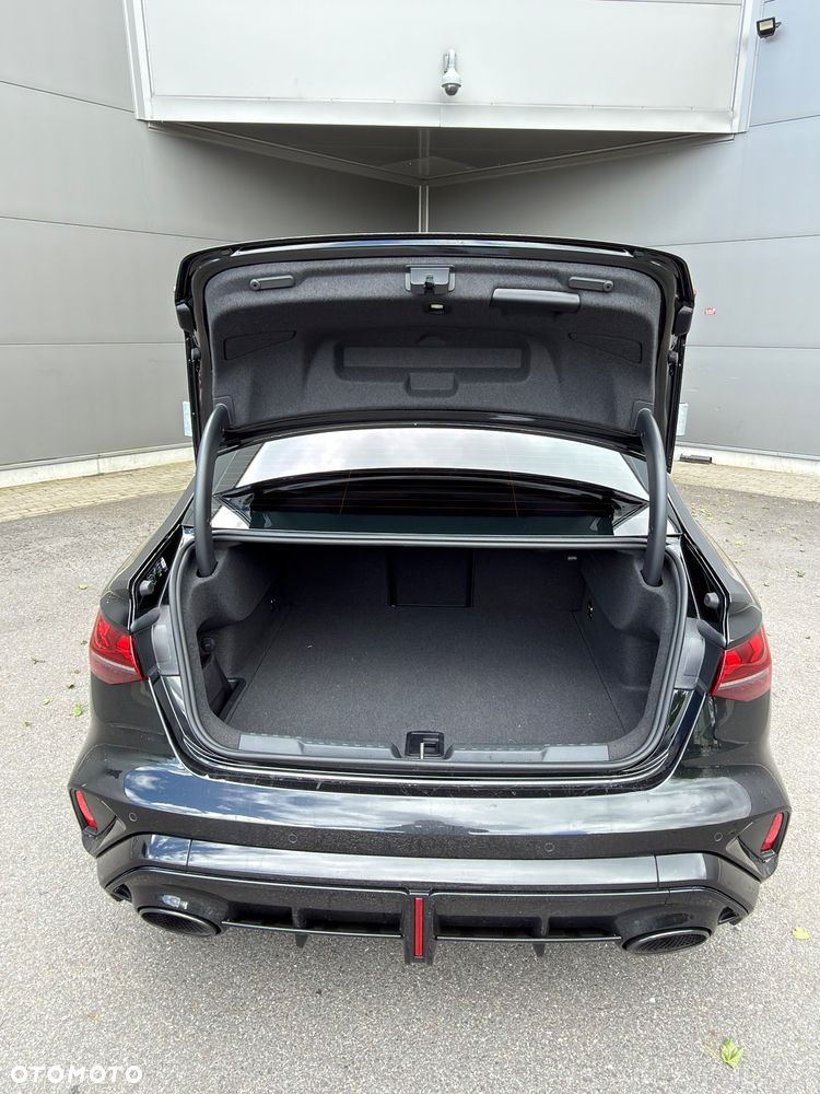Audi RS3 Limousine 2.5 TFSI Quattro S tronic - 8