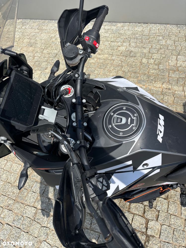 KTM Super Adventure - 11