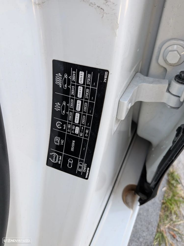 Volvo V40 1.6 D2 Eco Kinetic - 18