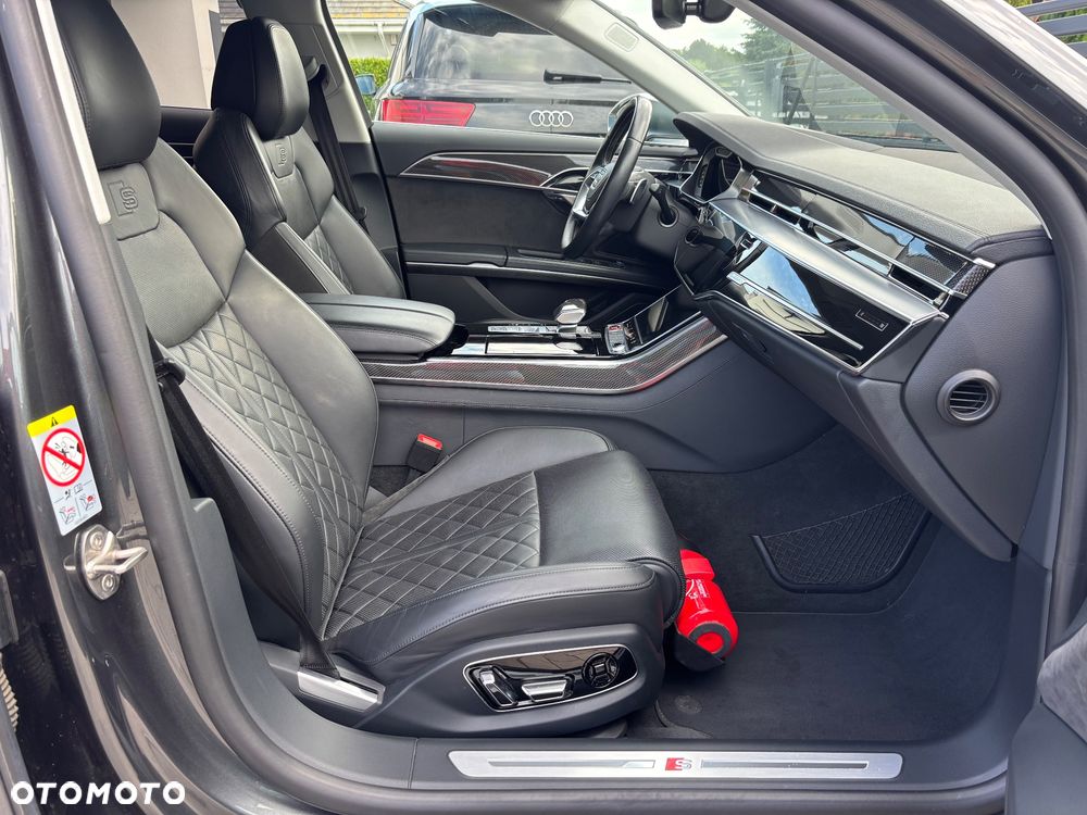 Audi S8 TFSI mHEV Quattro Tiptr - 37