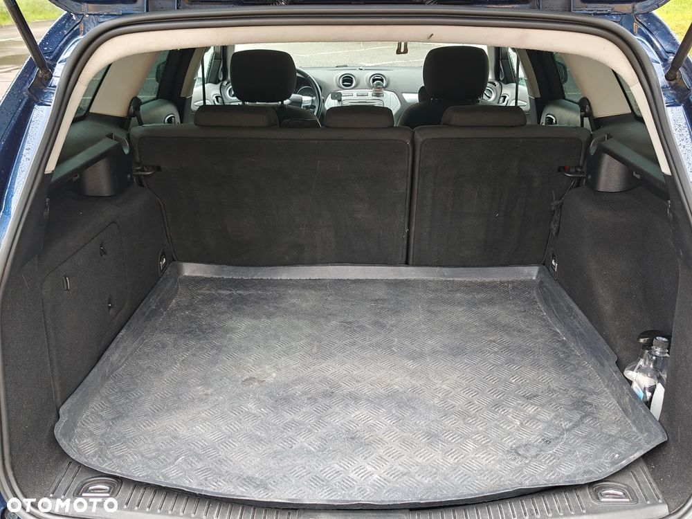 Ford Mondeo 1.8 TDCi Titanium - 18