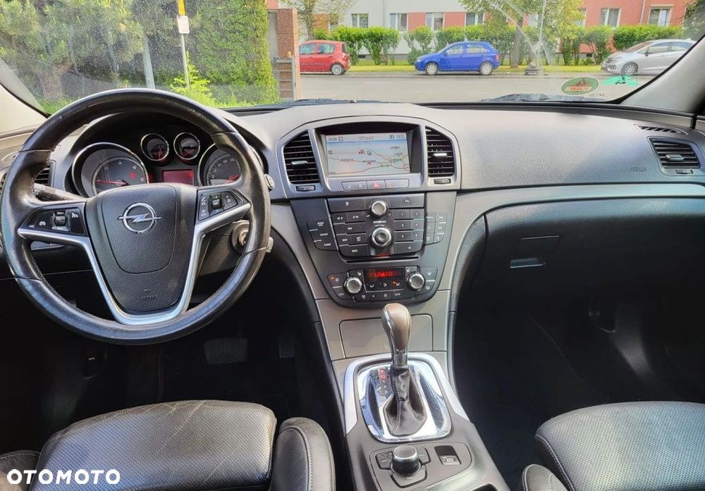 Opel Insignia - 8
