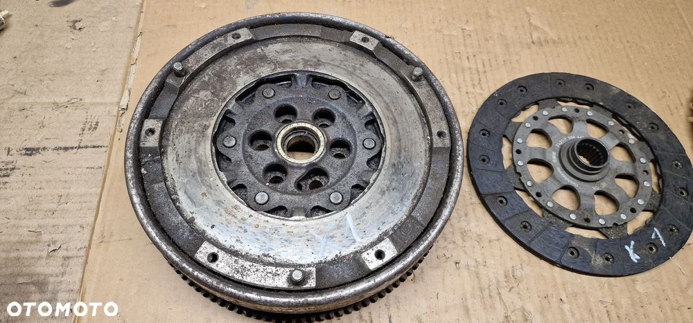 Sprzęgło dwumas koło tarcza docisk LUK BMW X1 2.0i N43 7594442 - 2