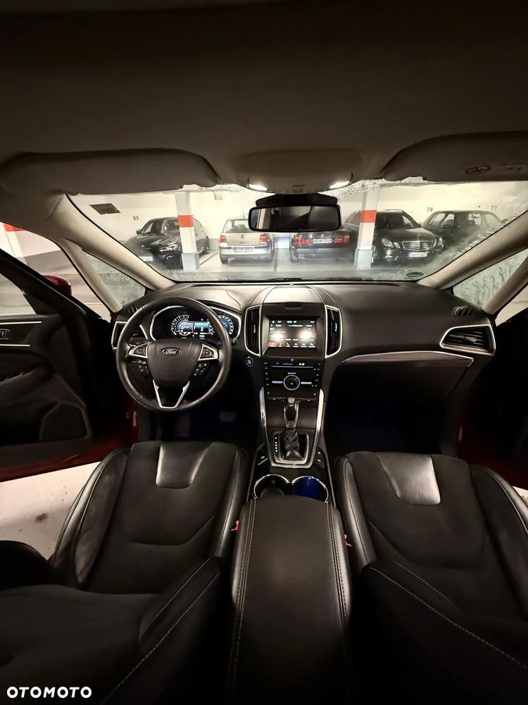 Ford S-Max 2.0 TDCi Titanium PowerShift - 7