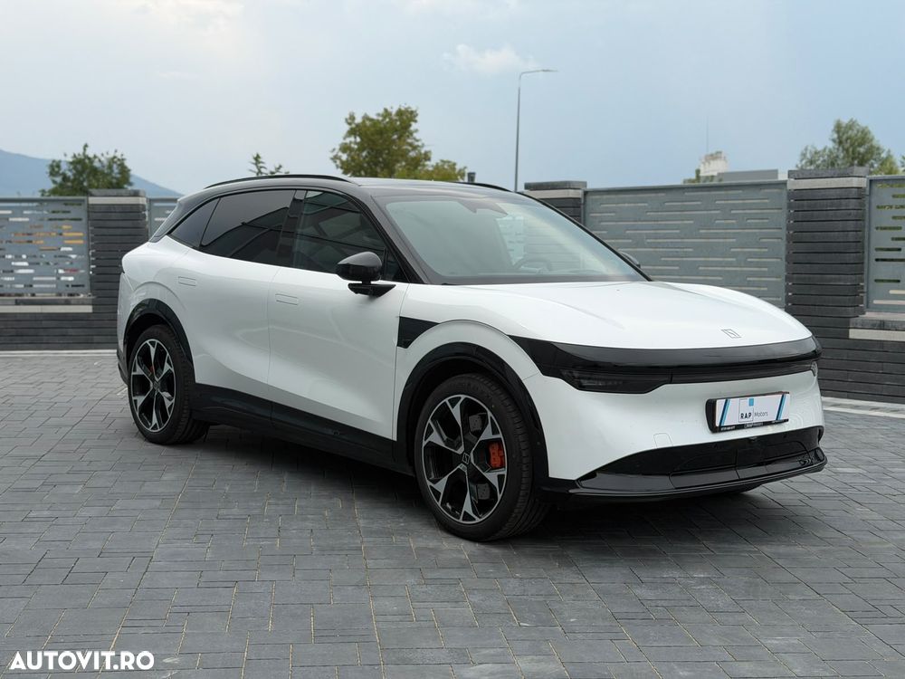 Zeekr 8X - 1
