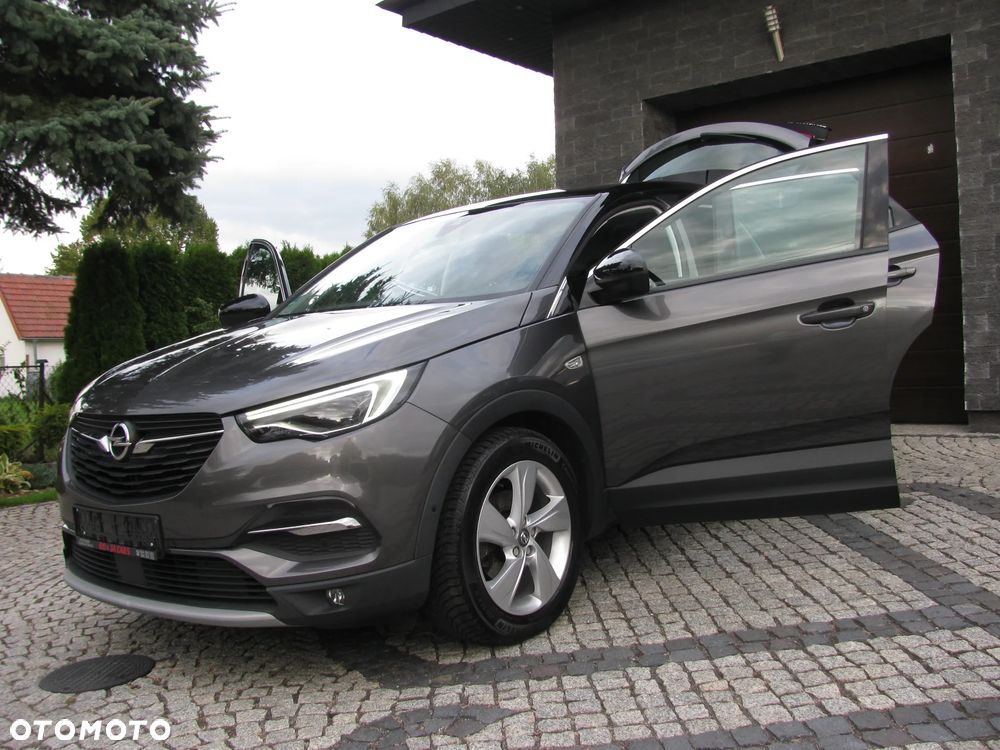 Opel Grandland X 1.2 Start/Stop Business Edition - 11