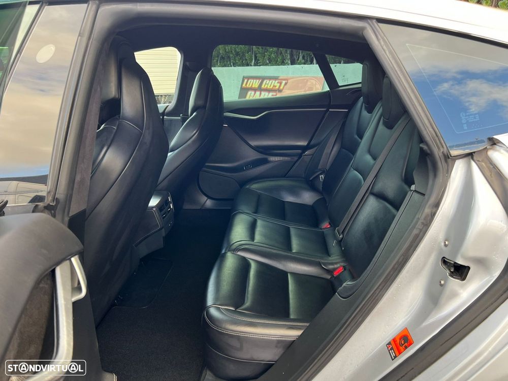 Tesla Model S Long Range AWD - 7