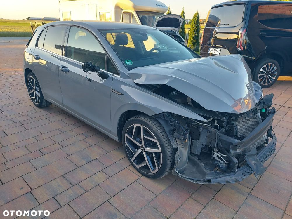 Volkswagen Golf 1.5 TSI OPF Style - 4