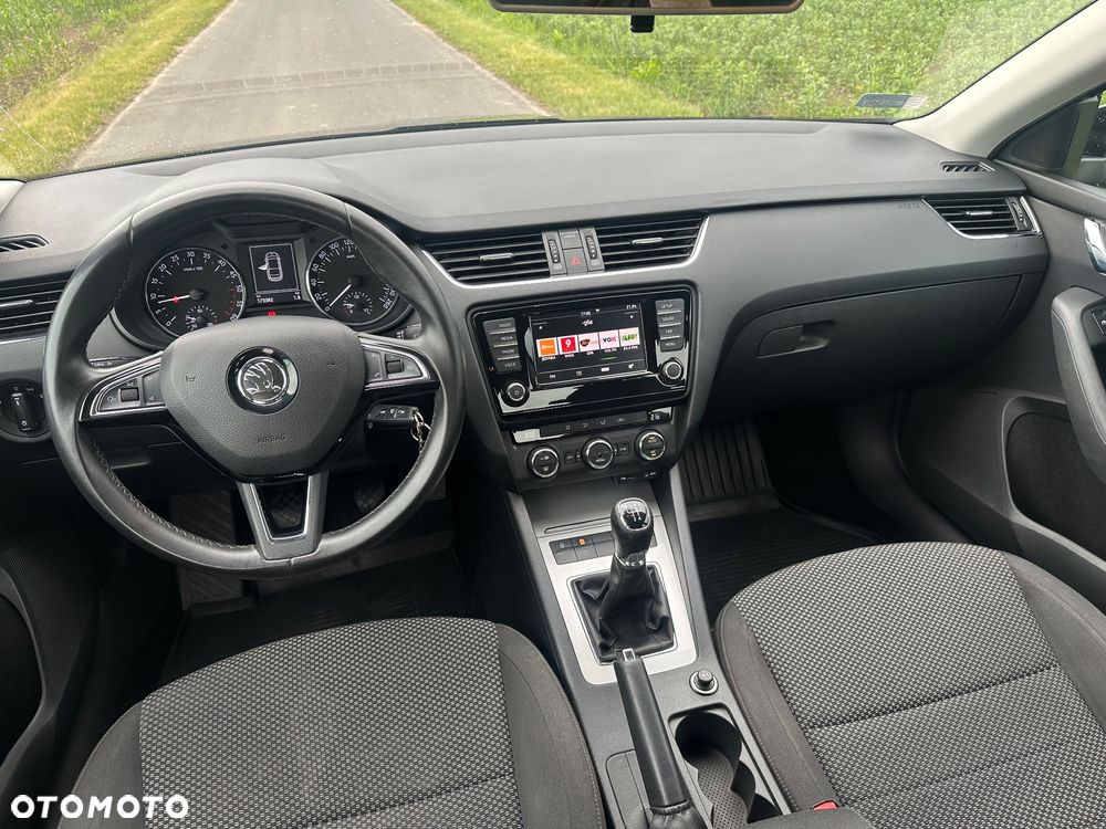 Skoda Octavia 1.6 TDI Ambition - 27