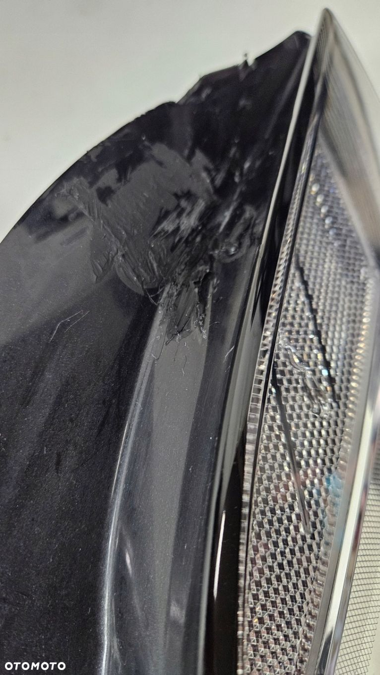 LAMPA PRAWA PRZÓD JAGUAR I-PACE X590 HIGH J9D3 - 15