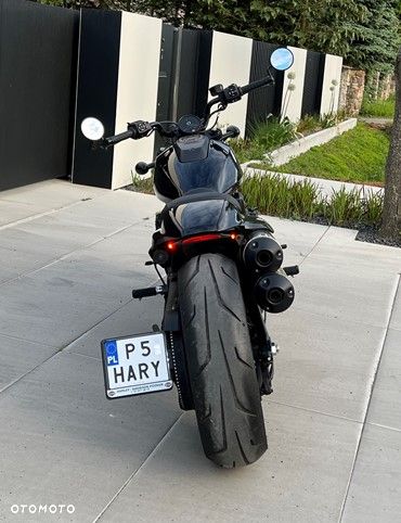 Harley-Davidson Sportster - 2