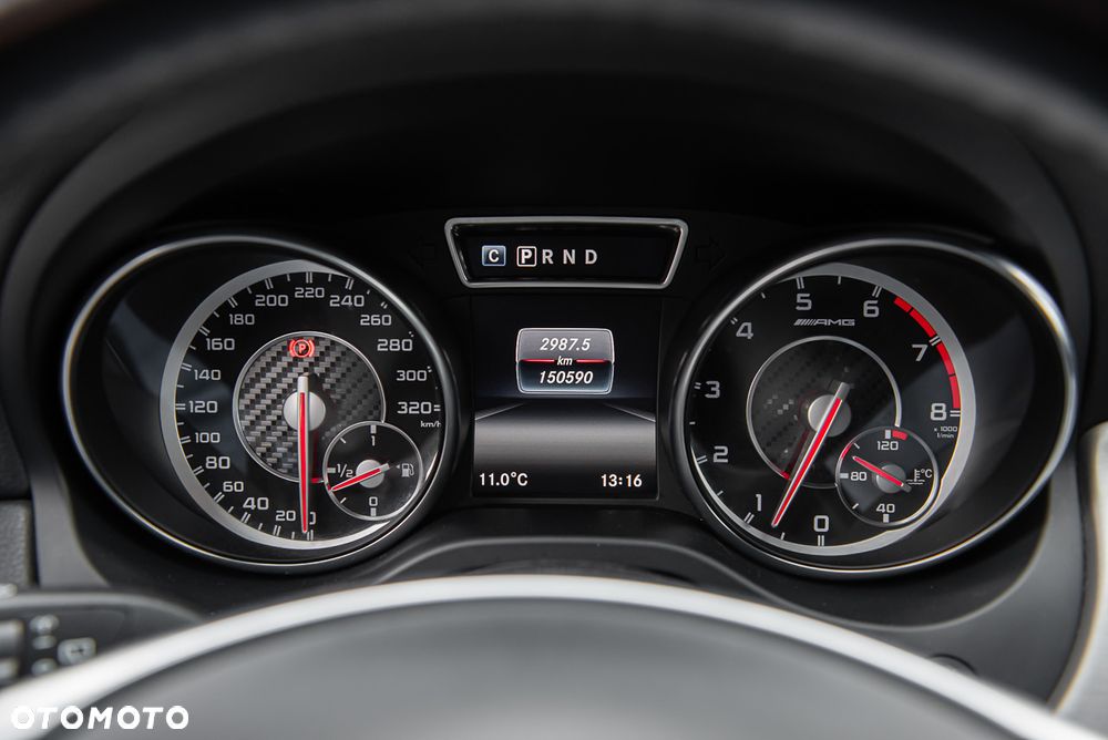 Mercedes-Benz CLA AMG 45 4-Matic - 24