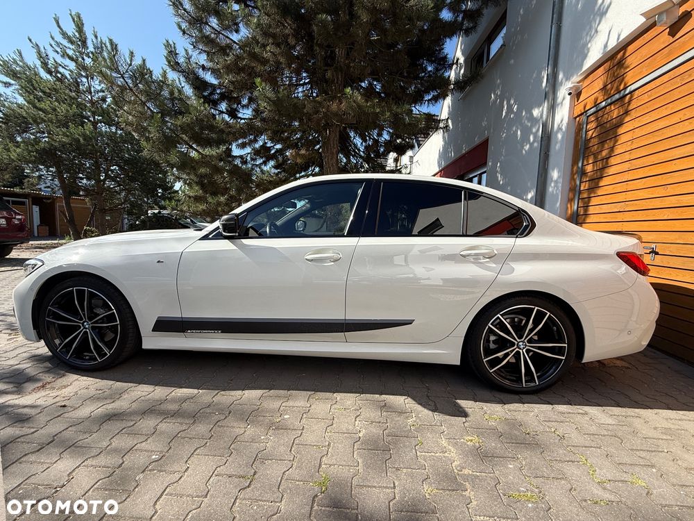 BMW Seria 3 320d xDrive M Sport - 6