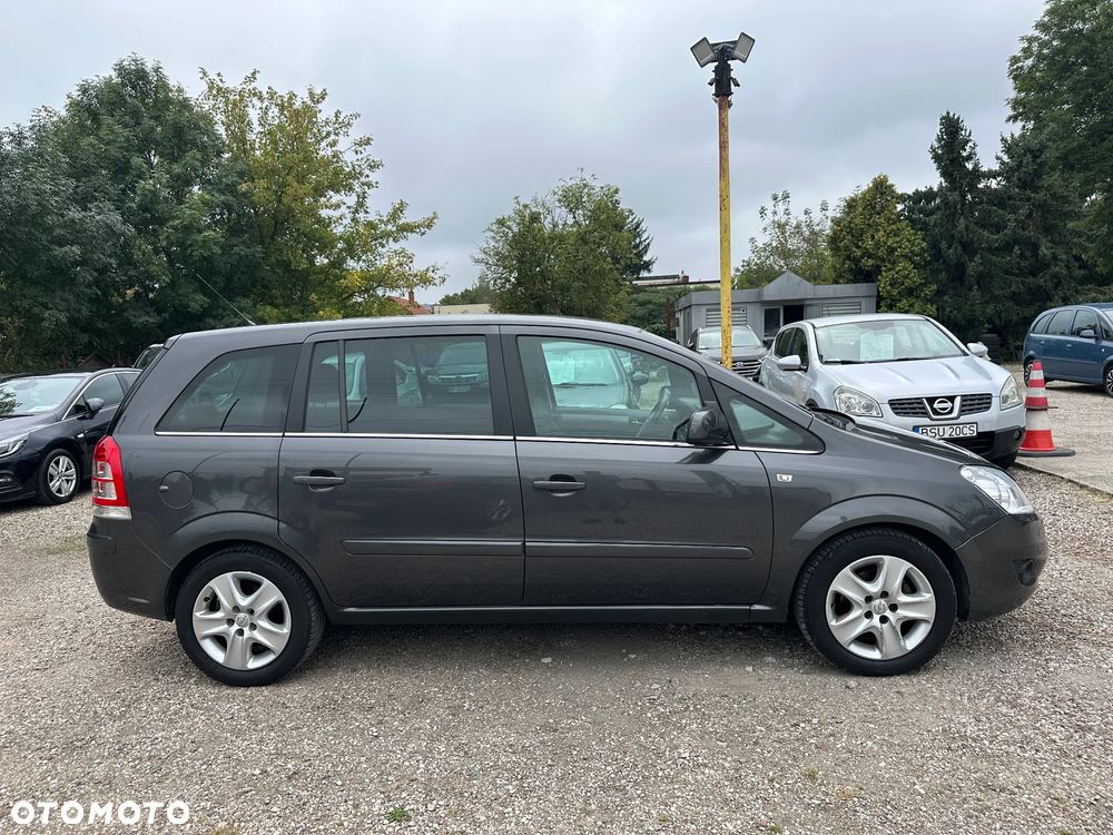 Opel Zafira - 6
