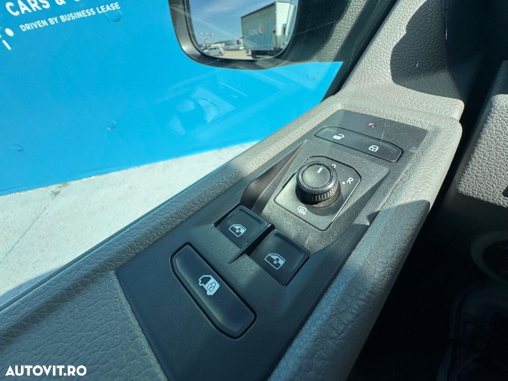 Volkswagen Transporter Kombi T6 2.0 TDI 110 kW KR 4M DSG - 16