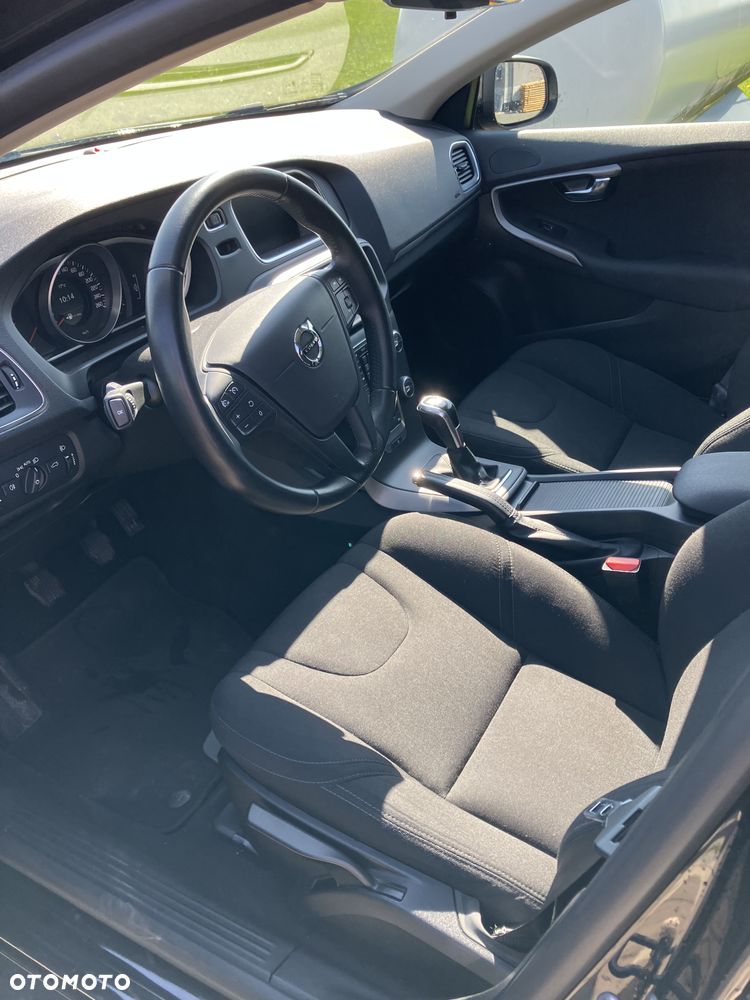 Volvo V40 D2 Drive-E Inscription - 9