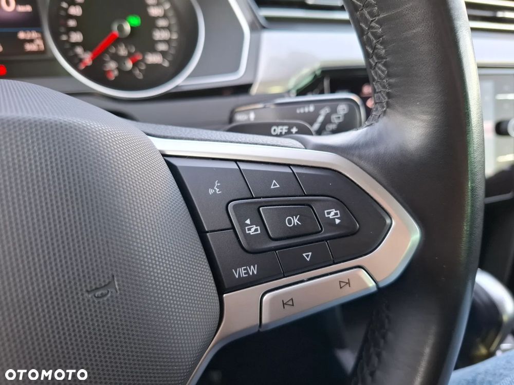 Volkswagen Passat ver-2-0-tdi-scr-dsg-business - 18