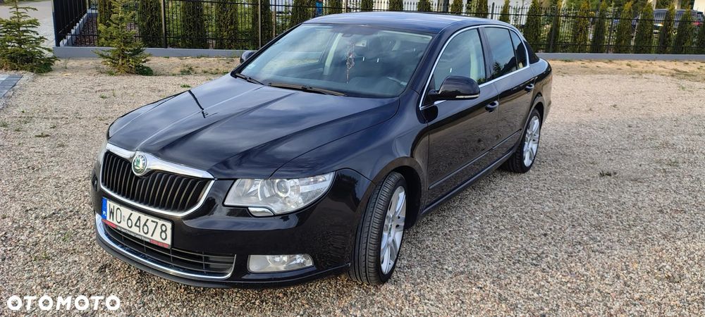 Skoda Superb 1.6 TDI Exclusive - 2