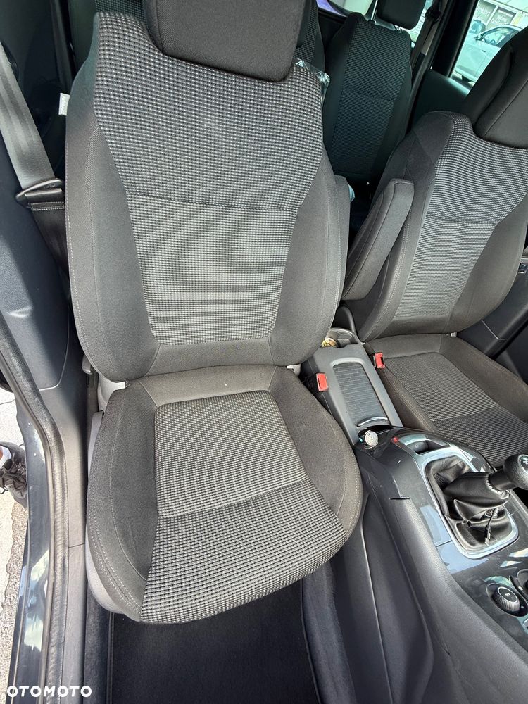 Peugeot 5008 1.6 Premium - 5