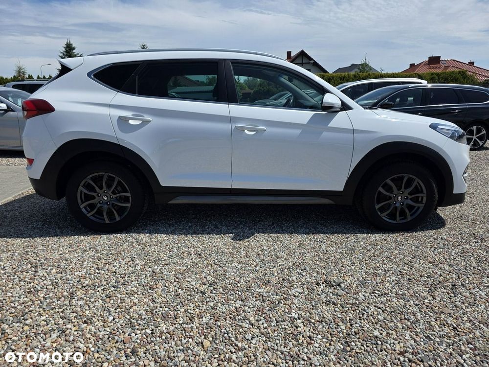 Hyundai Tucson - 13