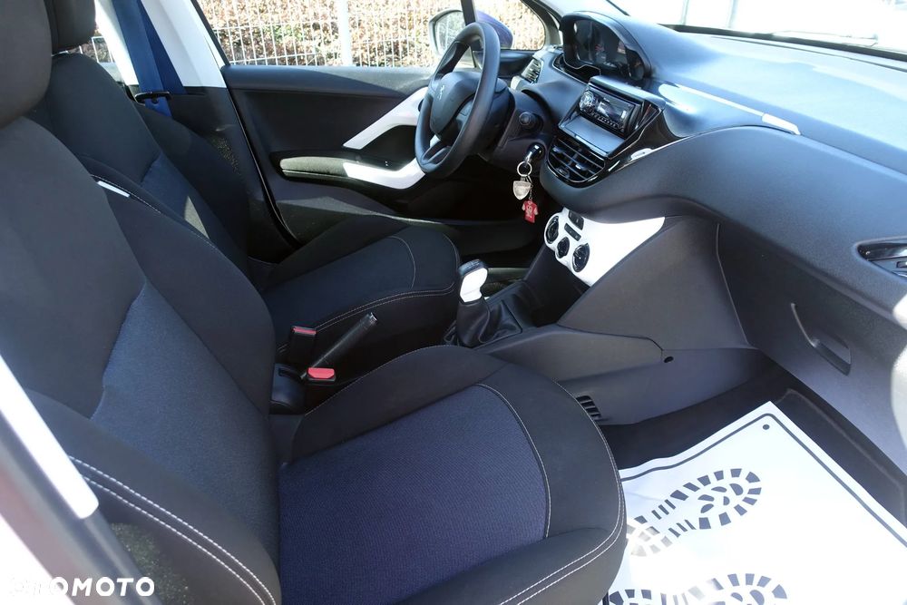 Peugeot 208 PureTech 68 Active - 11