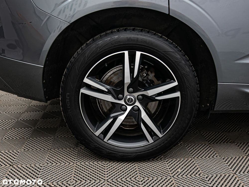 Volvo XC 60 B4 D AWD R-Design - 29