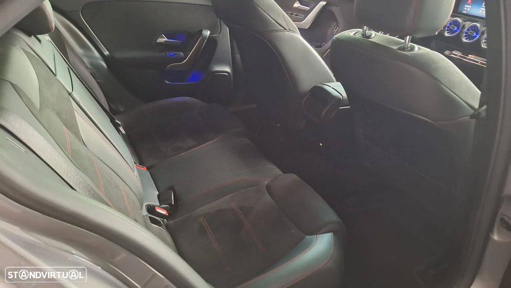 Mercedes-Benz A 200 Limousine AMG Line Aut. - 9