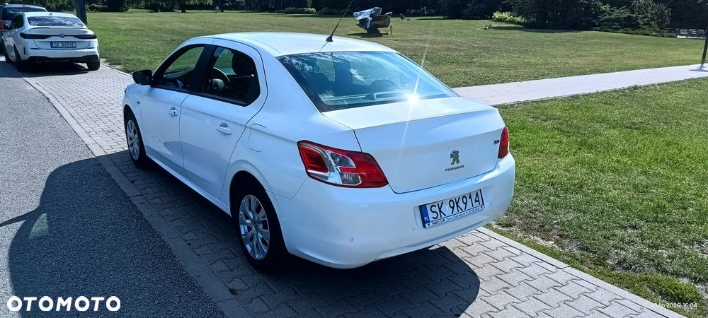 Peugeot 301 1.6 BlueHDi Active - 8