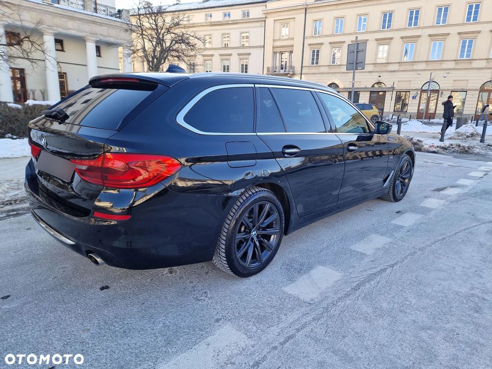 BMW Seria 5 530d xDrive Sport Line - 1