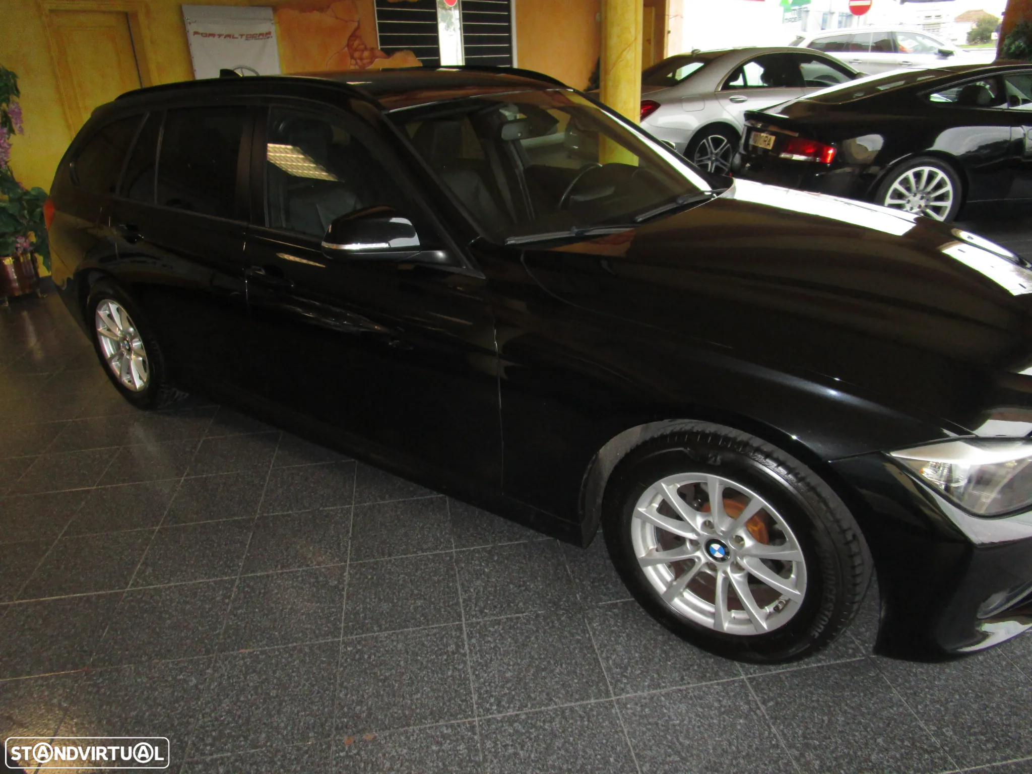 BMW 320 d DPF Touring Aut. Edition Sport - 7