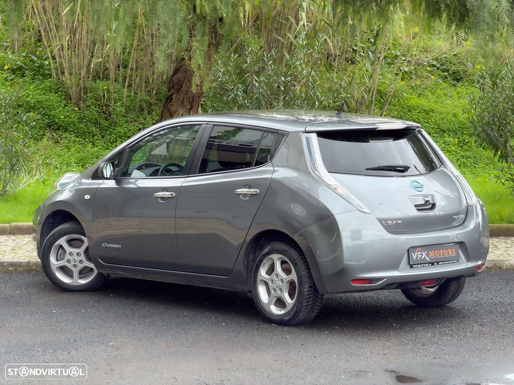 Nissan Leaf 24 kWh (c/ Bateria) Tekna - 6
