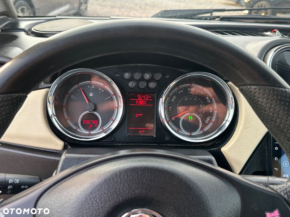 Aixam Crossline - 27