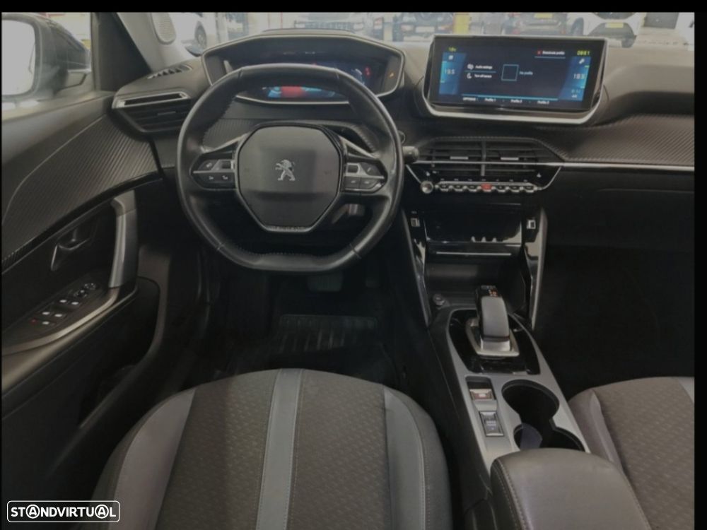 Peugeot e-2008 - 5