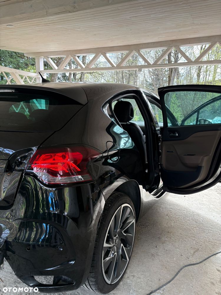 Citroën DS4 THP 200 SportChic - 12